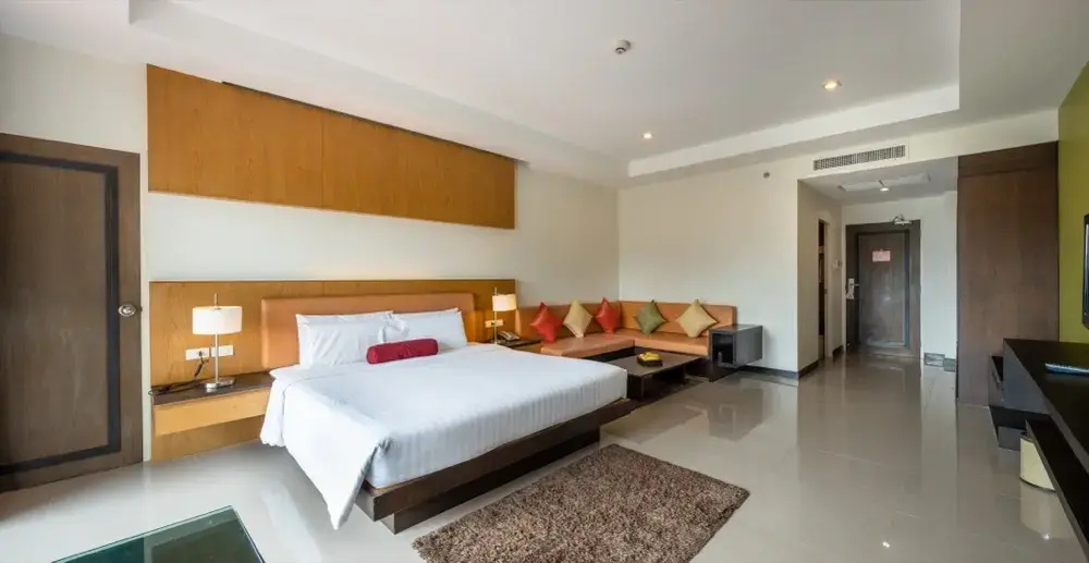 Connecting Family room