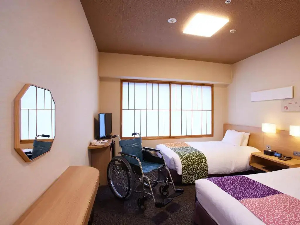 Universal Double room (twin beds)