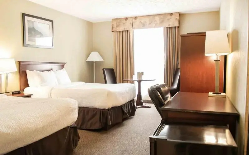 Oakes Hotel Overlooking the Falls - Chambres