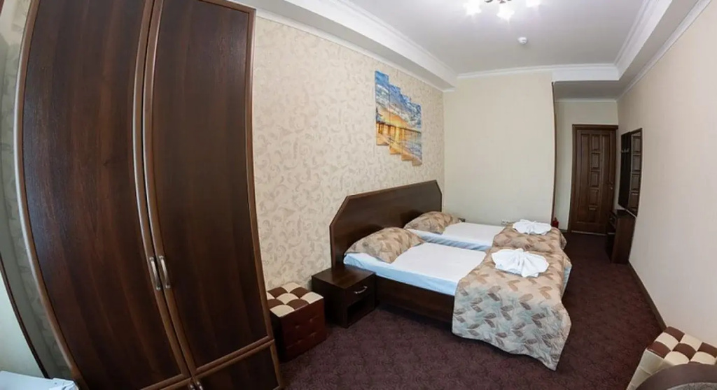 Comfort Plus Double room (twin beds)