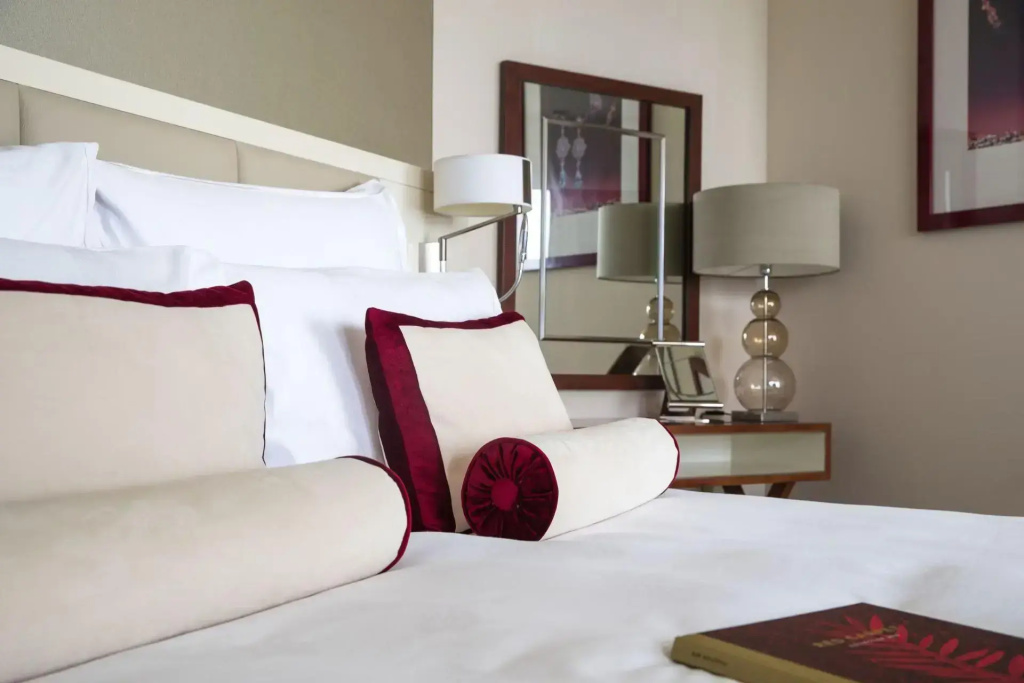 Jumeirah Emirates Towers Dubai - Chambres