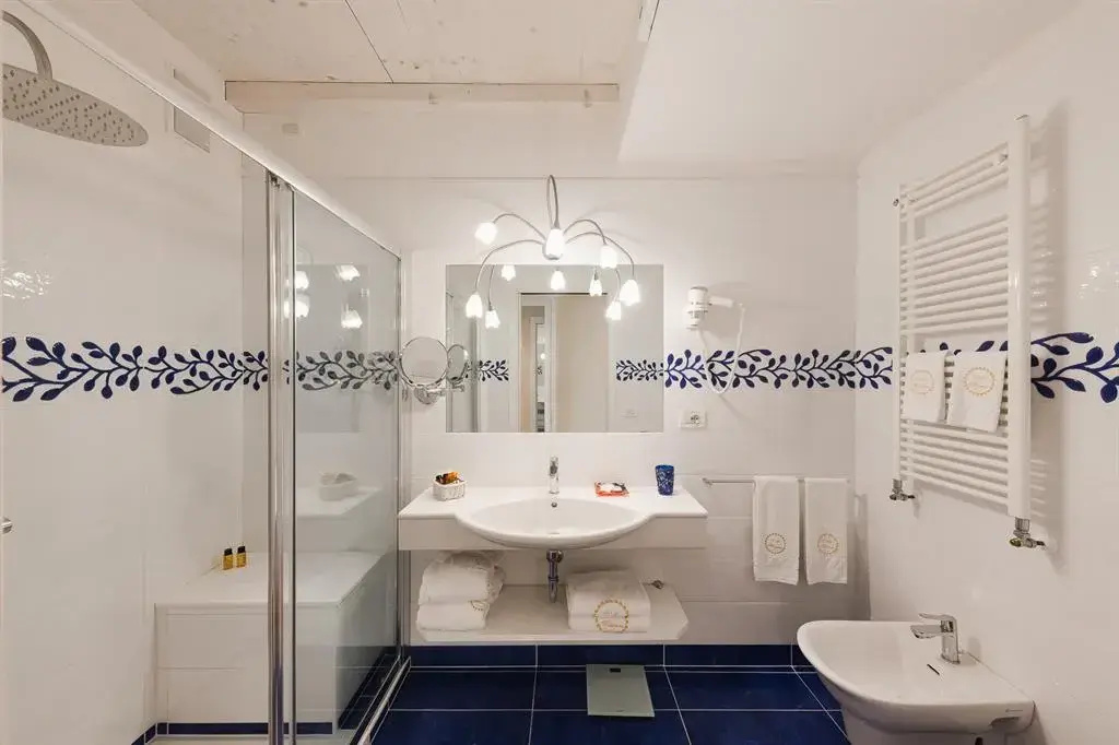 Villa Madrina Lovely and Dynamic Hotel - Chambres