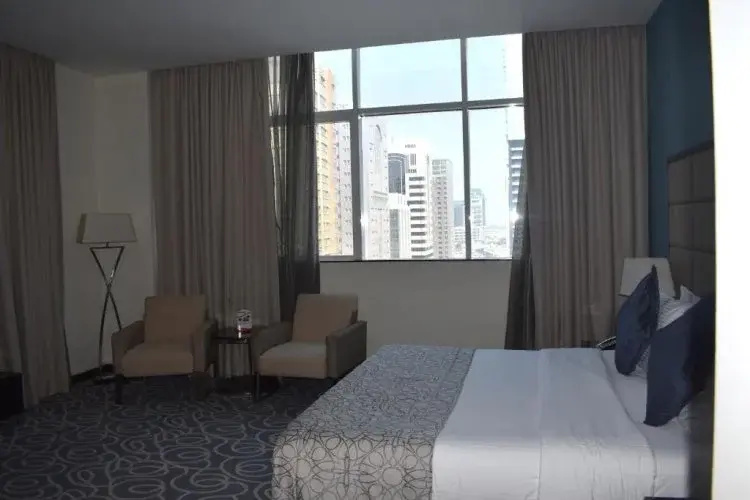 Deluxe Double room (full double bed)