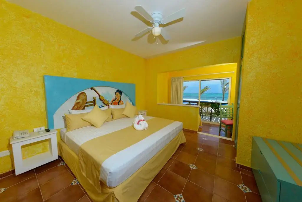 Double Junior Suite (full double bed)