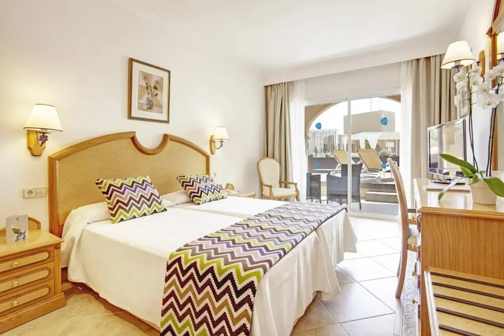 Grupotel Santa Eulària & Spa - Adults Only - Chambres