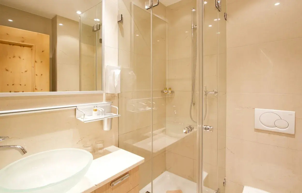 Edelweiss Swiss Quality Hotel - Chambres