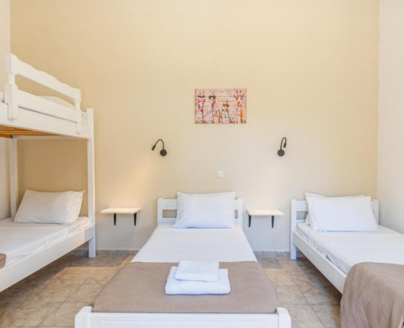 Family Annexe Building Quadruple room with balcony and with garden view