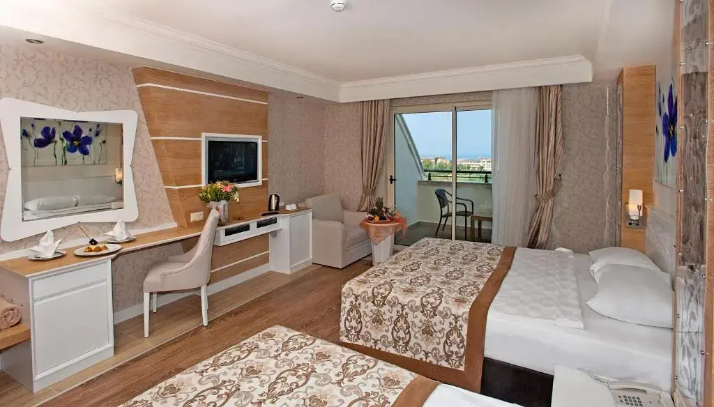 Standard Double room with land view (twin beds)