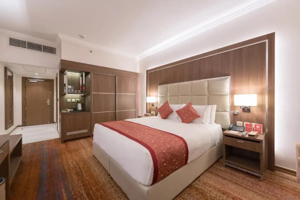Superior Double room (full double bed)