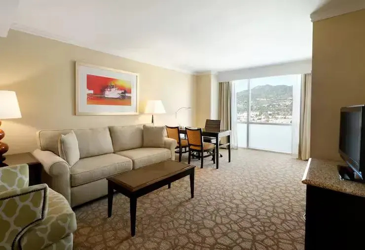 Embassy Suites Los Angeles - Glendale - Chambres