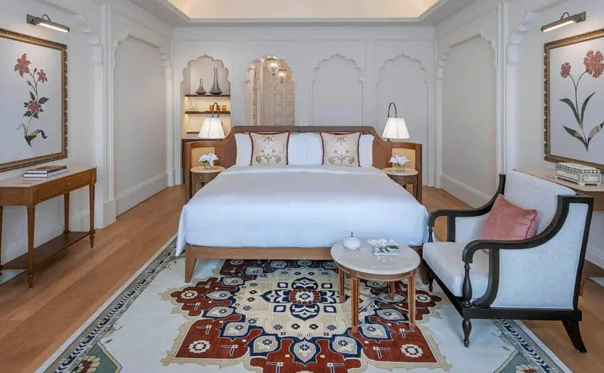 Chedi Deluxe Beach Double room (full double bed)