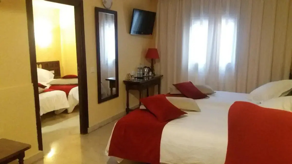 Hotel Sercotel Alfonso VI - Chambres