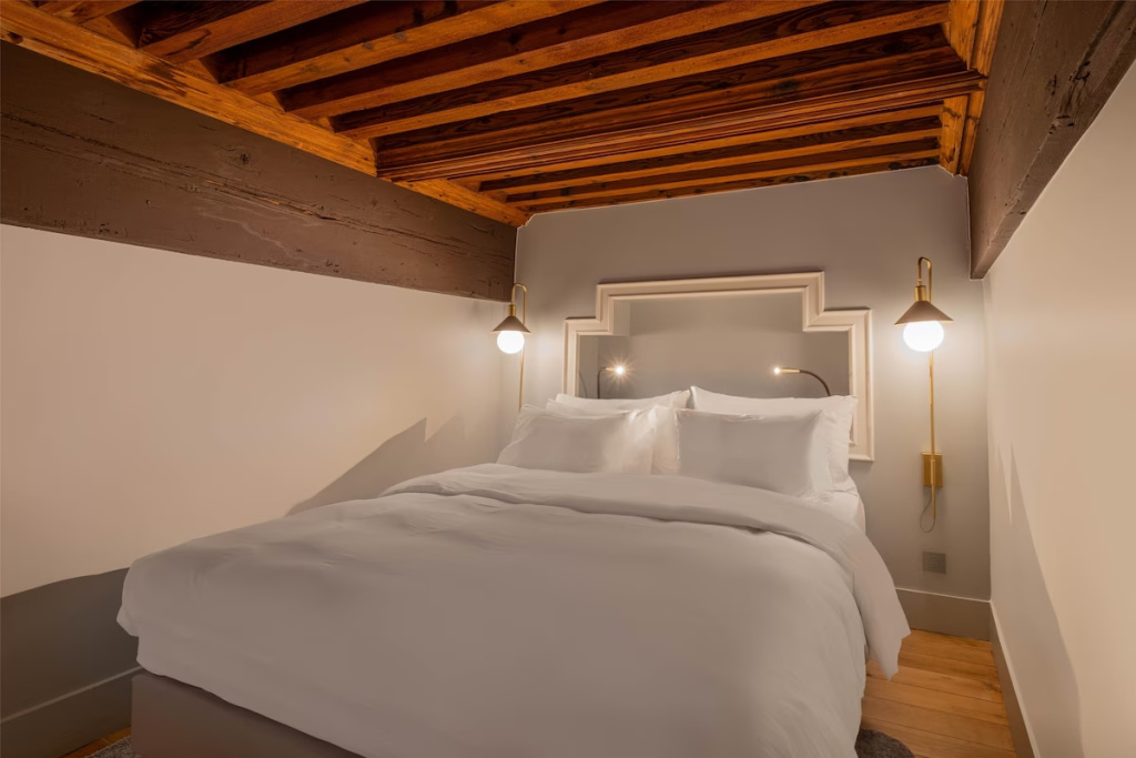 Duplex Collection Double room (full double bed)