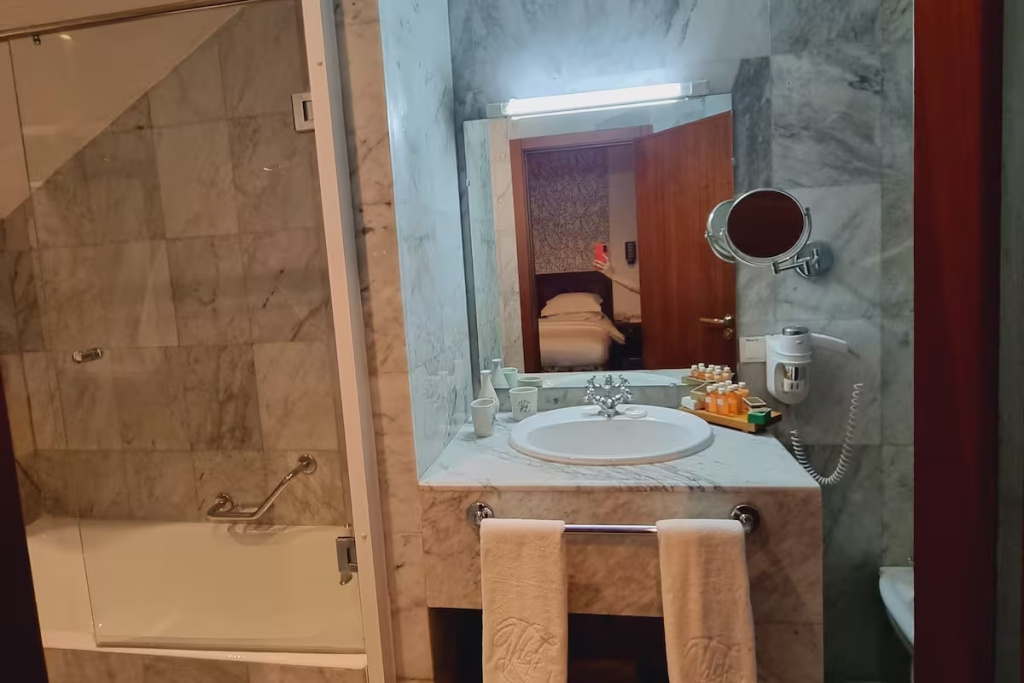 Grand Hotel Villa de France - Chambres