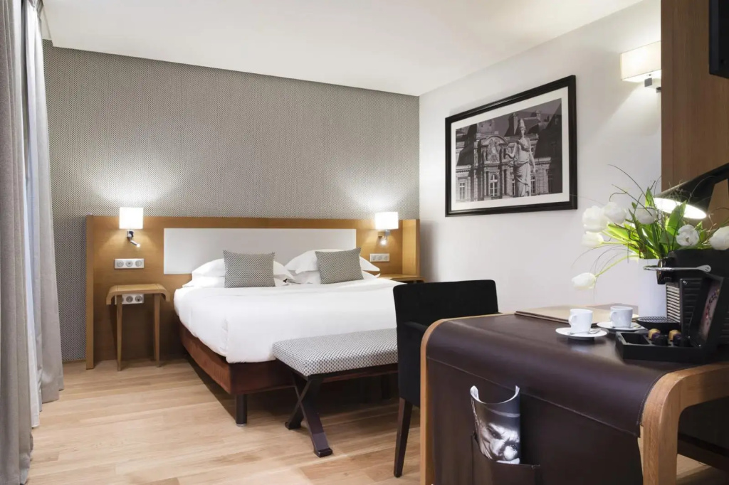 Hotel Le Six 61