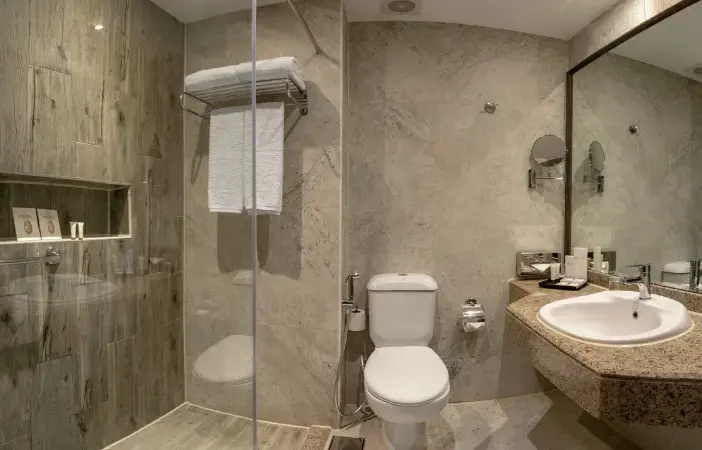 Invidia Coral Beach Tiran - Chambres