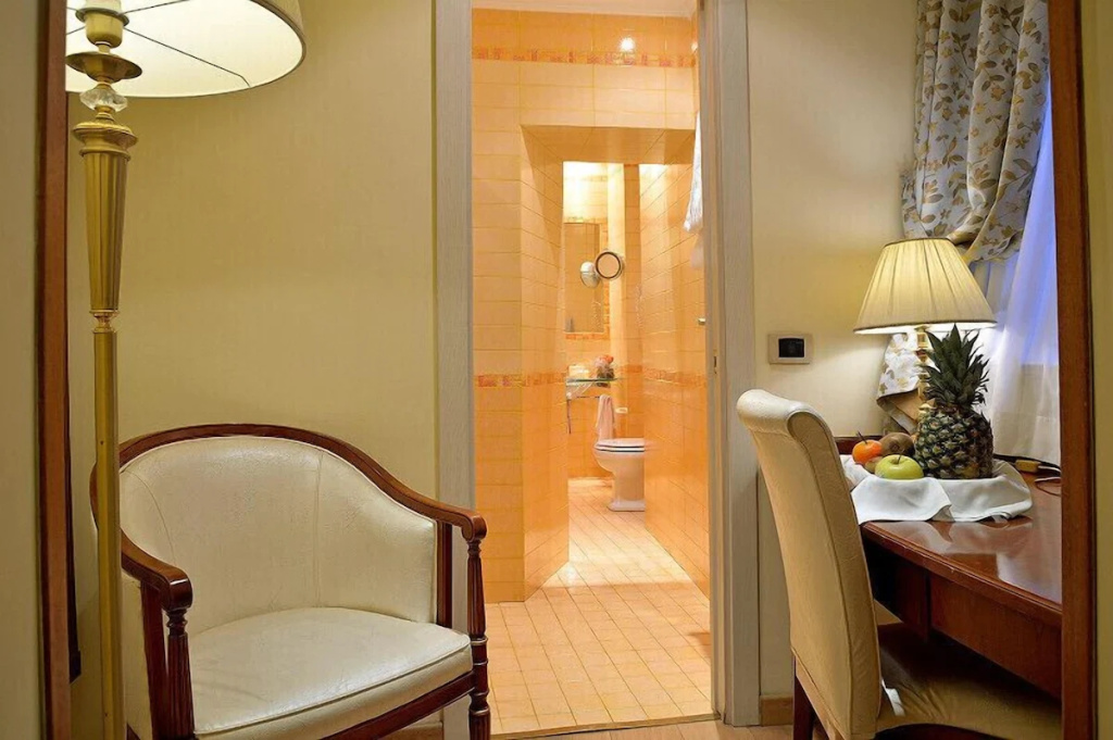 Hotel photo 18