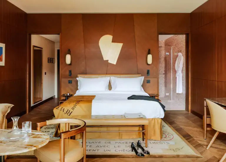Double Junior Suite (full double bed)