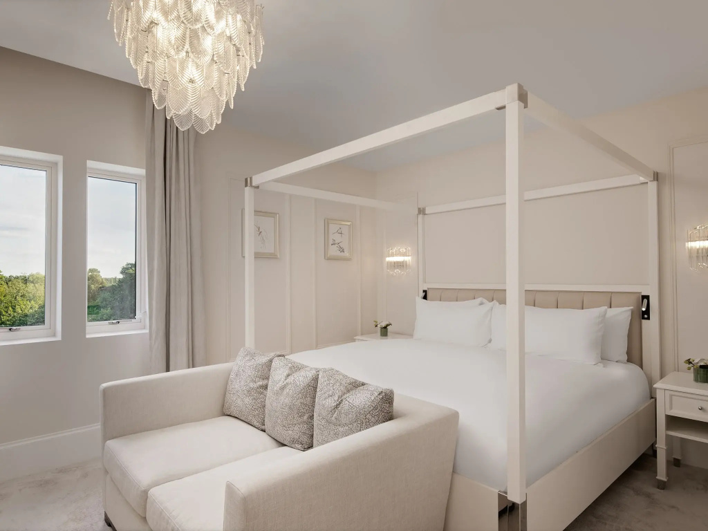 2 Bedrooms Luxury Quadruple Suite