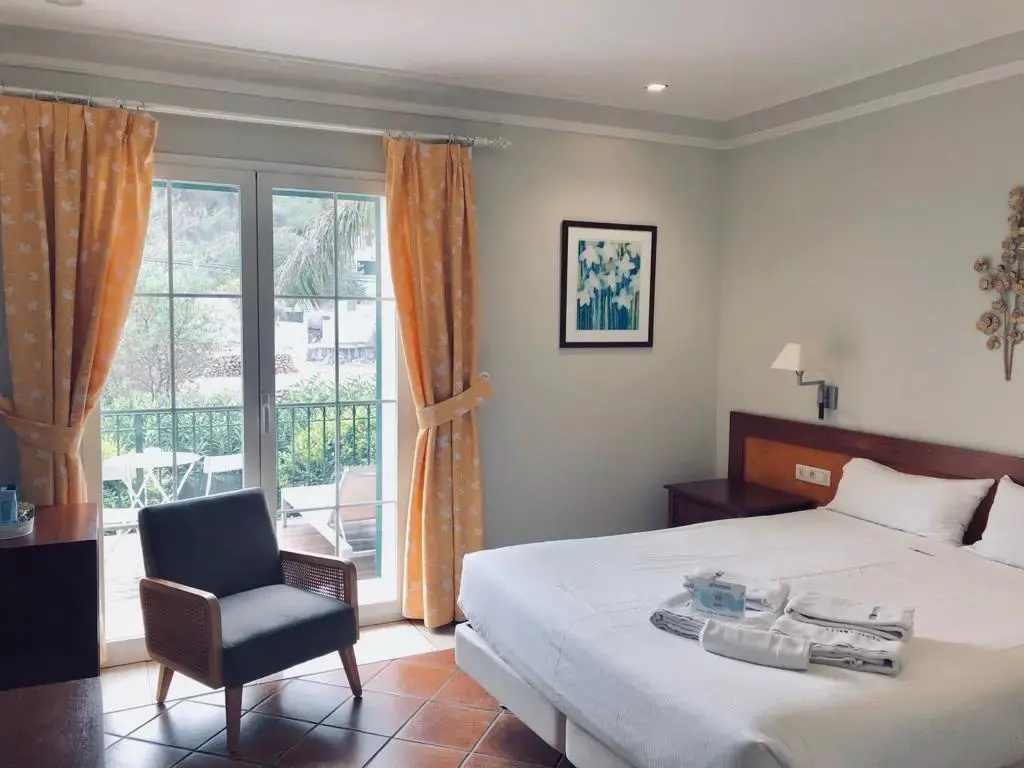 Terrace Double room (full double bed)