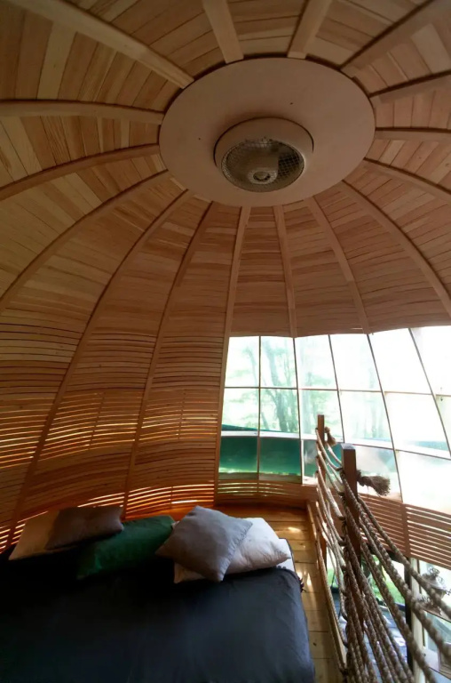 Double Coop Studio (full double bed)