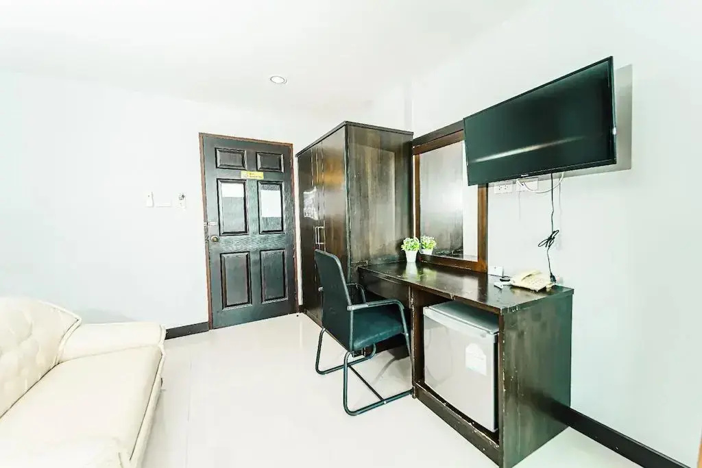 Deluxe Double room with sea view (twin beds)