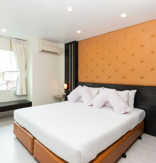 Grand Double Suite (full double bed)