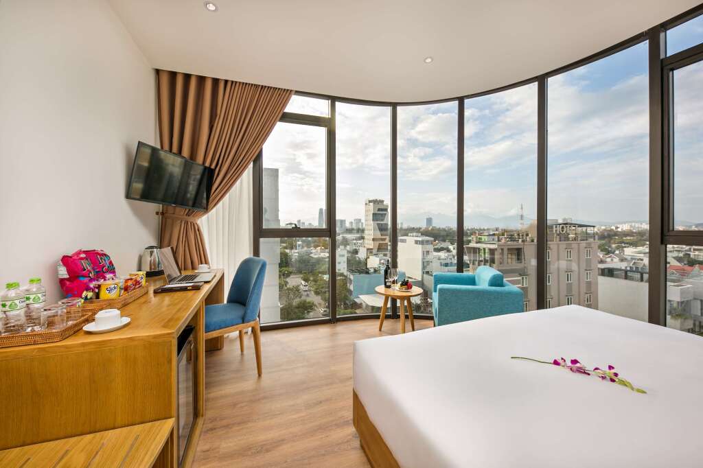 Cordial Grand Hotel Danang 4 Star