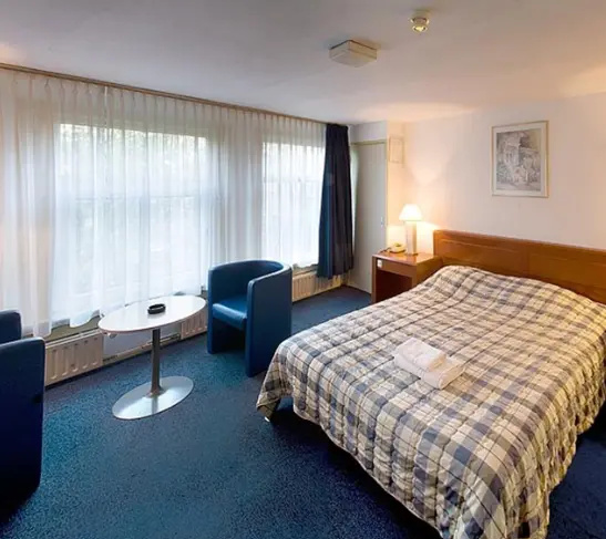 Hotel Prins Hendrik - Chambres