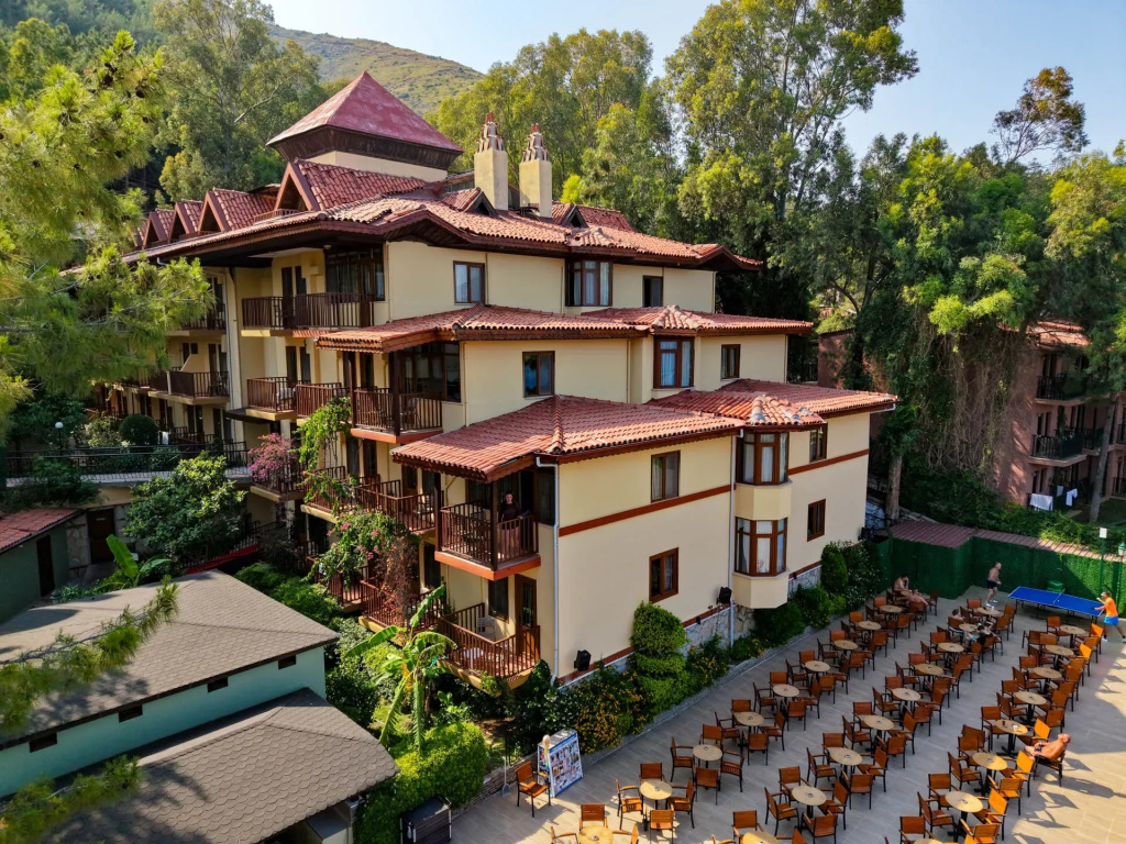 Hotel photo 2