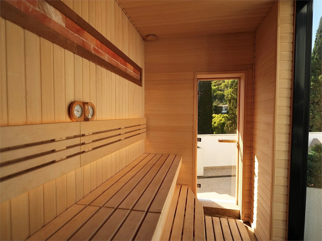 Люкс семейный в Abaash Hotel Afon