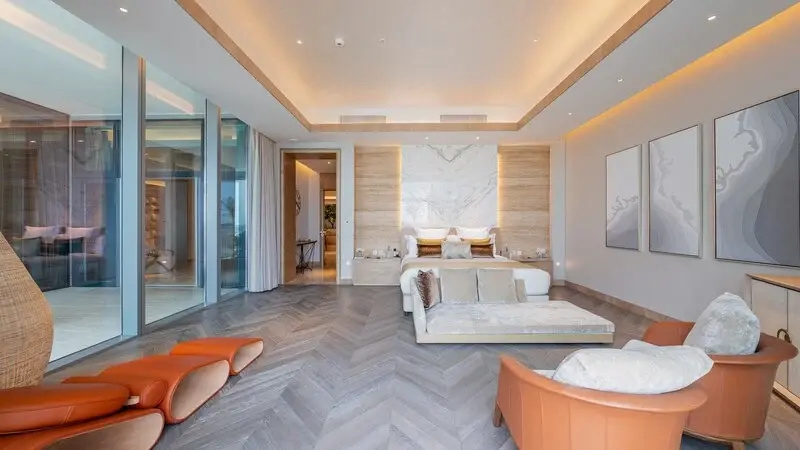 Masterpiece w/Pool Double Suite (full double bed)