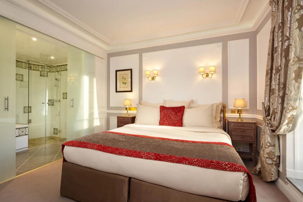 Hotel Regina Louvre 89