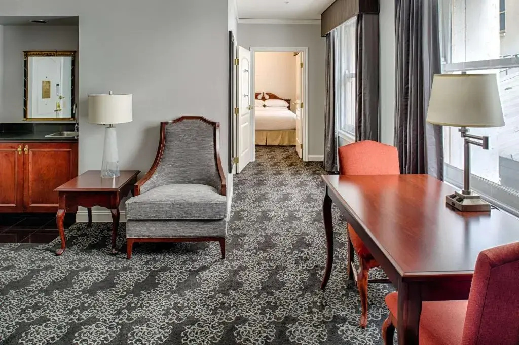 Embassy Suites by Hilton Portland Downtown - Chambres