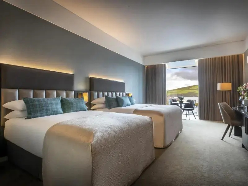Deluxe Double room with sea view (full double bed)