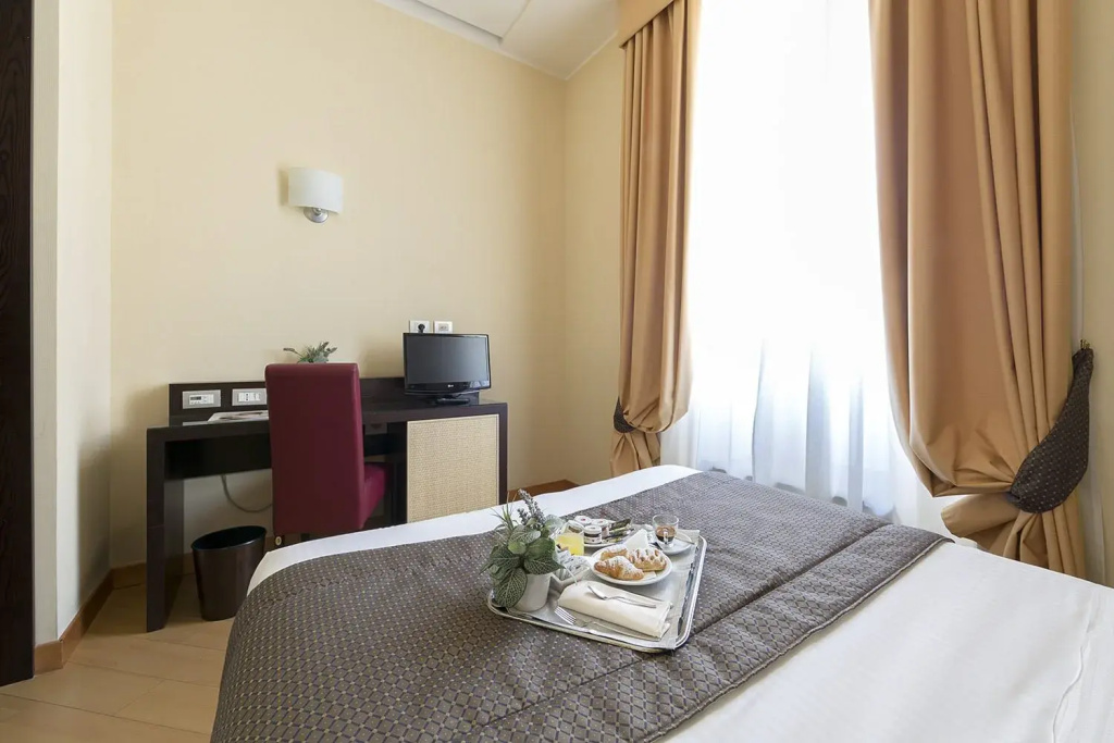 Hotel Naples - Chambres