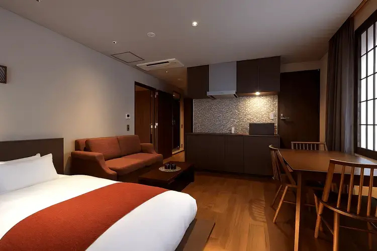 Deluxe with Kitchen room