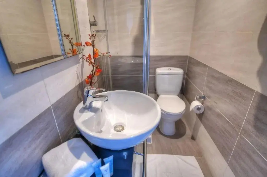 St Julian's Bay Hotel - Chambres