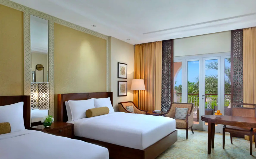 The Ritz-Carlton, Dubai