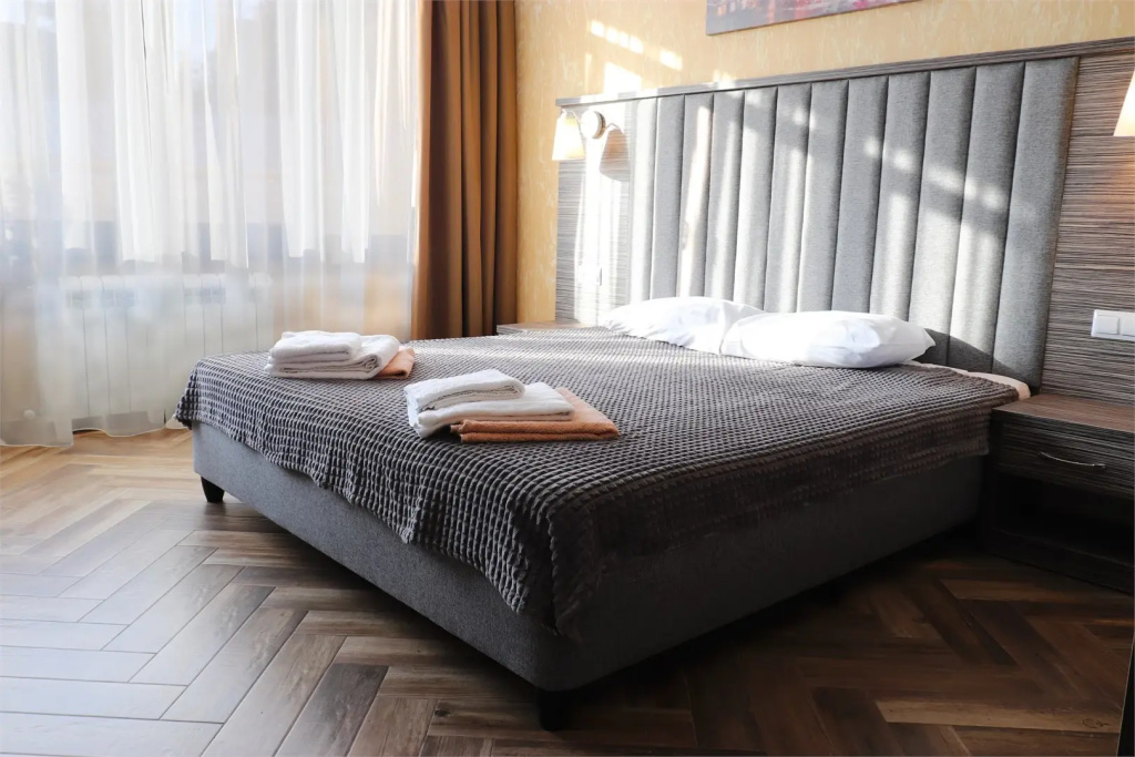 Standard Plus Double room (full double bed)