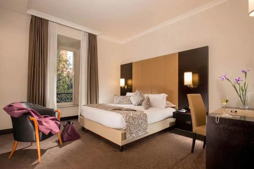 Savoy Hotel - Général