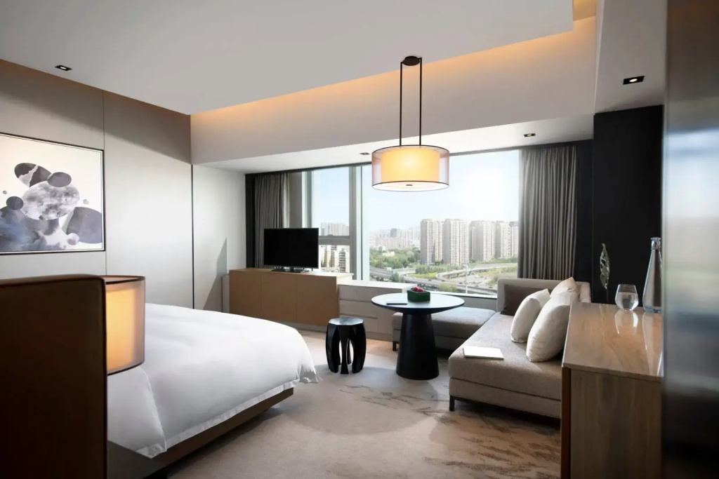Deluxe Double room with river view (full double bed)