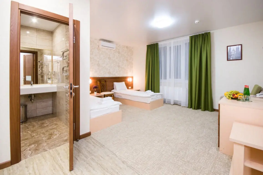 Superior Quadruple room