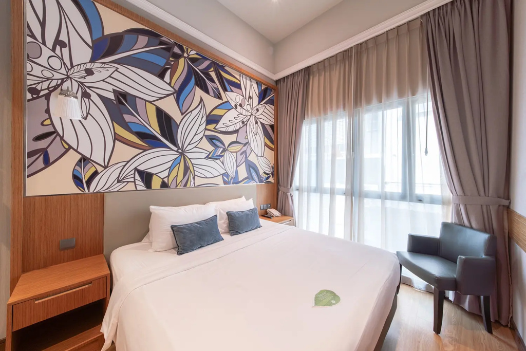 Executive Double room (full double bed)