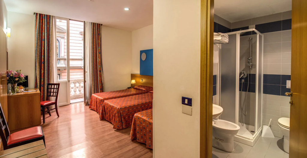 Superior Triple room