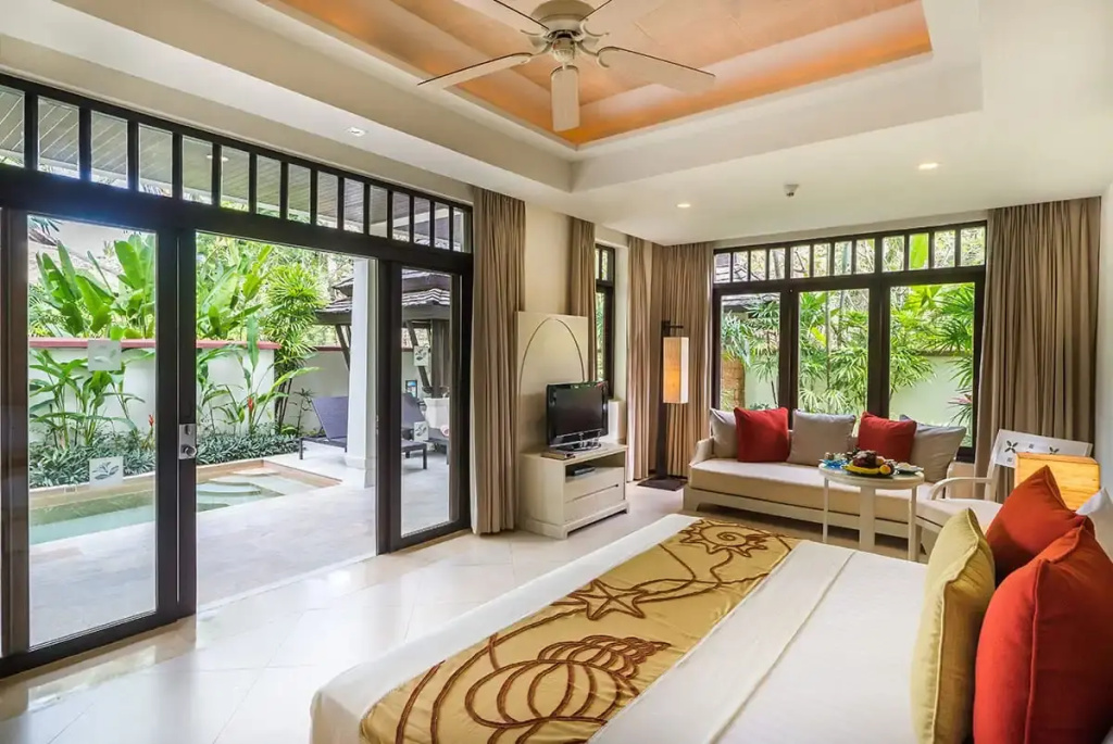 Private Garden Pool Double room (full double bed)