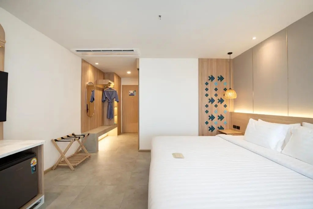 Двухместный номер Deluxe с видом на бассейн 2 отдельные кровати в Jomtien Thani Hotel