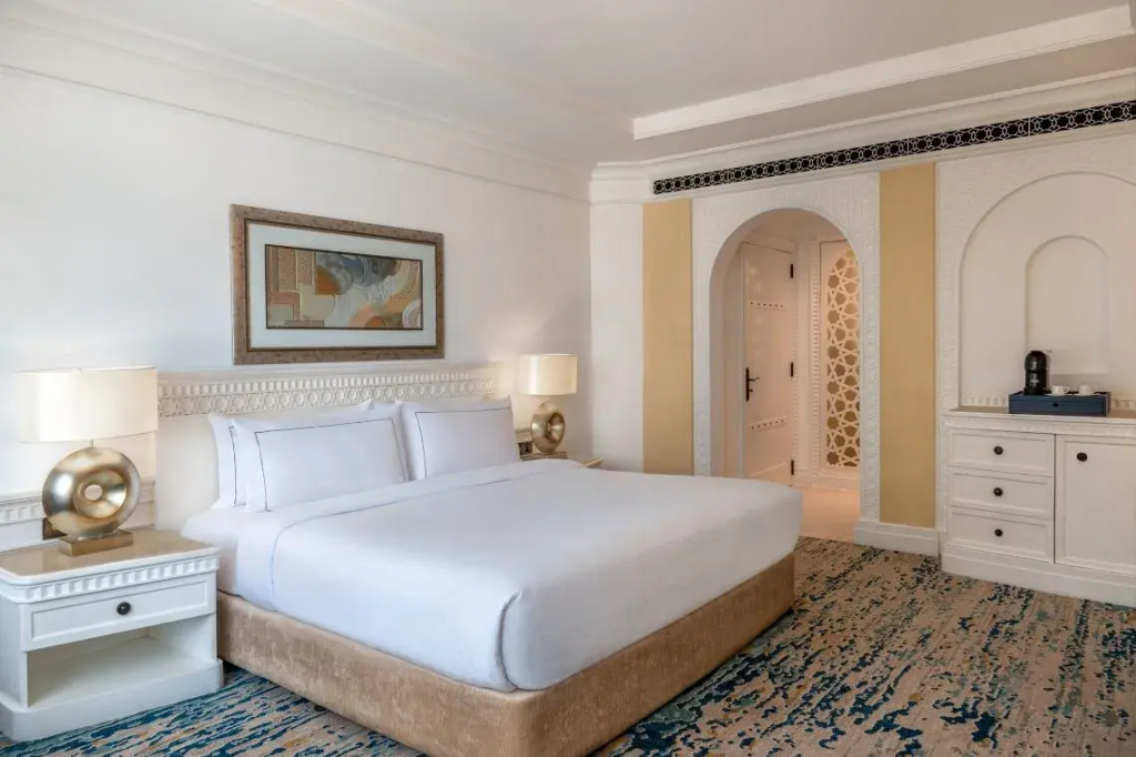 Al Habtoor Grand Resort, Autograph Collection® - Chambres