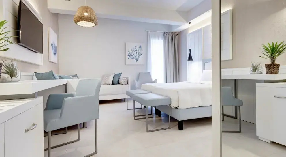 Family Double Junior Suite (full double bed)