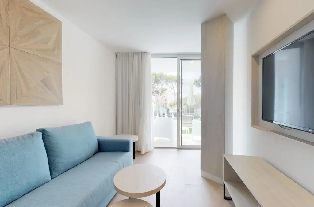 Double Junior Suite (twin beds)